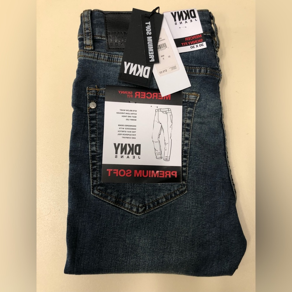 NEW DKNY Men Jeans size:W30 L 30 SKINNY